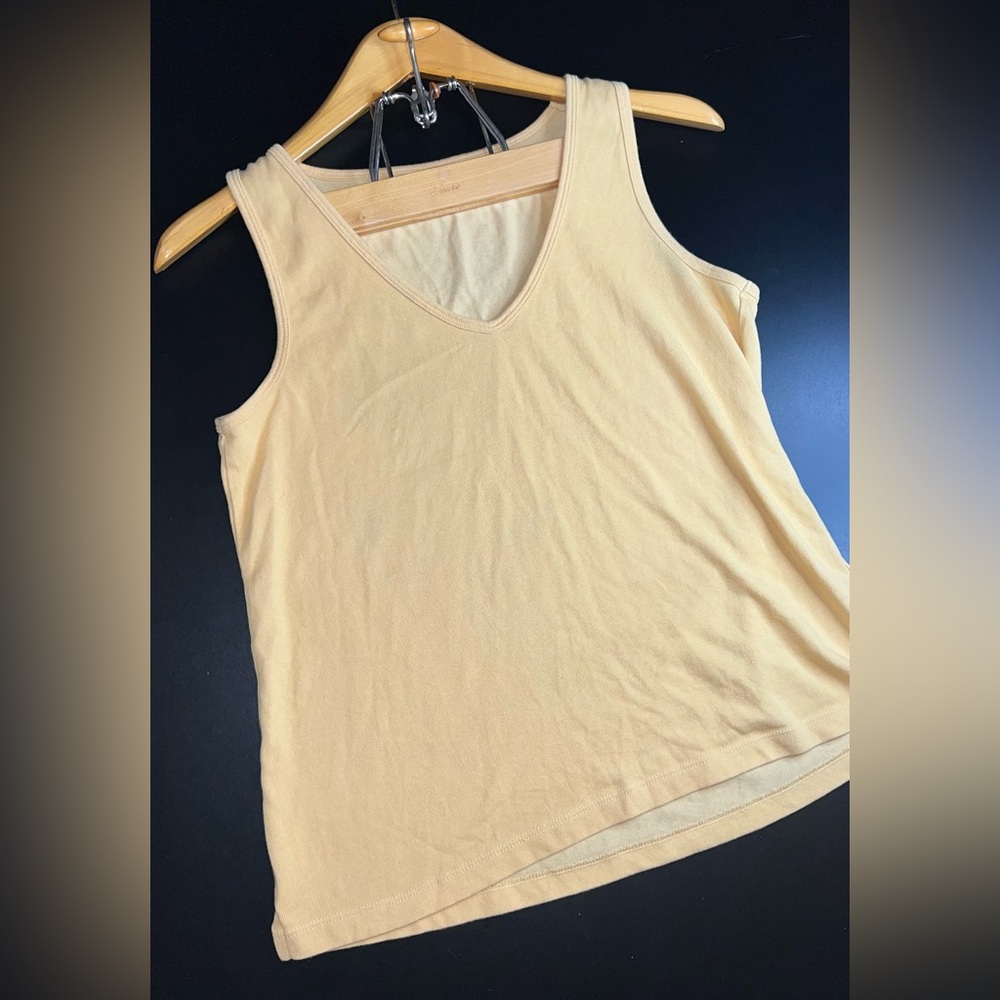 Madewell Butter Yellow V-Neck Tank size Small EUC